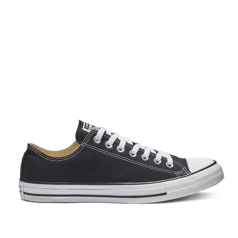 chuck taylor all star classic low top black woman